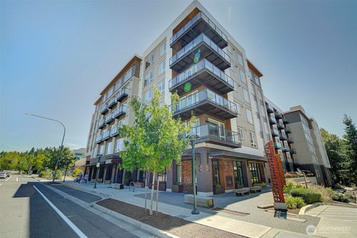 605-11903 Ne 128th St, Kirkland, WA, 98034-7209 | Card Image