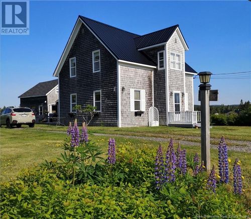 120 W Quaco Rd, West Quaco, NB, E5R1M6 | Card Image