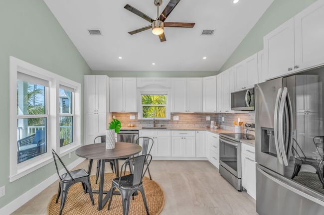 Great Room | Image 10