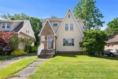 17001 Truax Ave, Cleveland, OH, 44111-4265 | Card Image