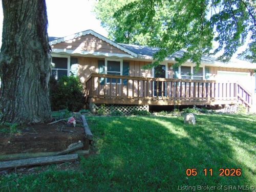 1710 Tennyson Dr, Clarksville, IN, 47129-2040 | Card Image
