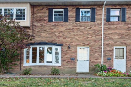 6-8276 Deepwood Boulevard, Mentor, OH, 44060 | Card Image