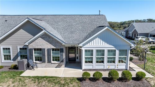 1174 Sandy Ridge Dr, Sarver, PA, 16055-9582 | Card Image