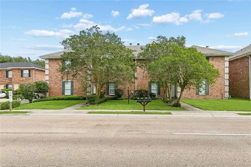 i-4104 Chateau Blvd, Kenner, LA, 70065-5703 | Card Image