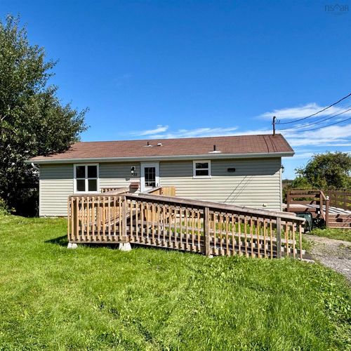 33 Lorway Street, House with 3 bedrooms, 1 bathrooms and null parking in Glace Bay NS | Card Image