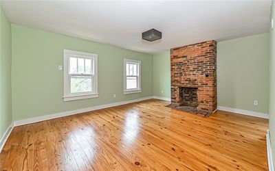 124 Carrington St, House other with 2 bedrooms, 1 bathrooms and null parking in Central North Side PA | Image 2