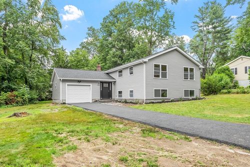 329 Gorwin Dr, Holliston, MA, 01746 | Card Image