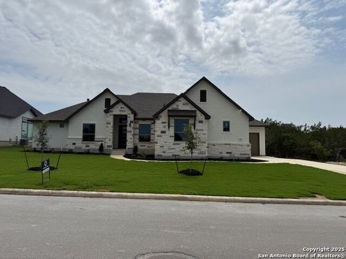 235 Poe Pkwy, Castroville, TX, 78009-2354 | Card Image