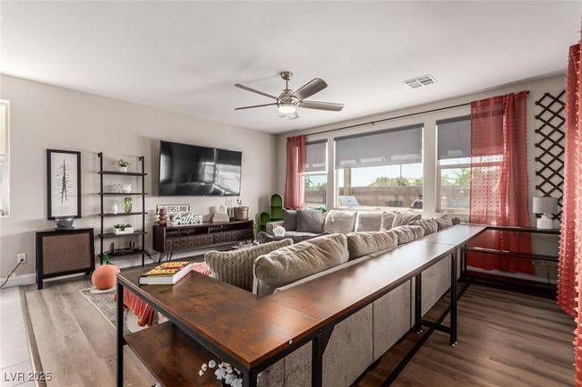 813 Bluebird Hill Ave, House other with 5 bedrooms, 5 bathrooms and null parking in North Las Vegas NV | Image 5