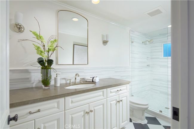 2 Royal Saint George Rd, House other with 5 bedrooms, 7 bathrooms and 3 parking in Newport Beach CA | Image 28