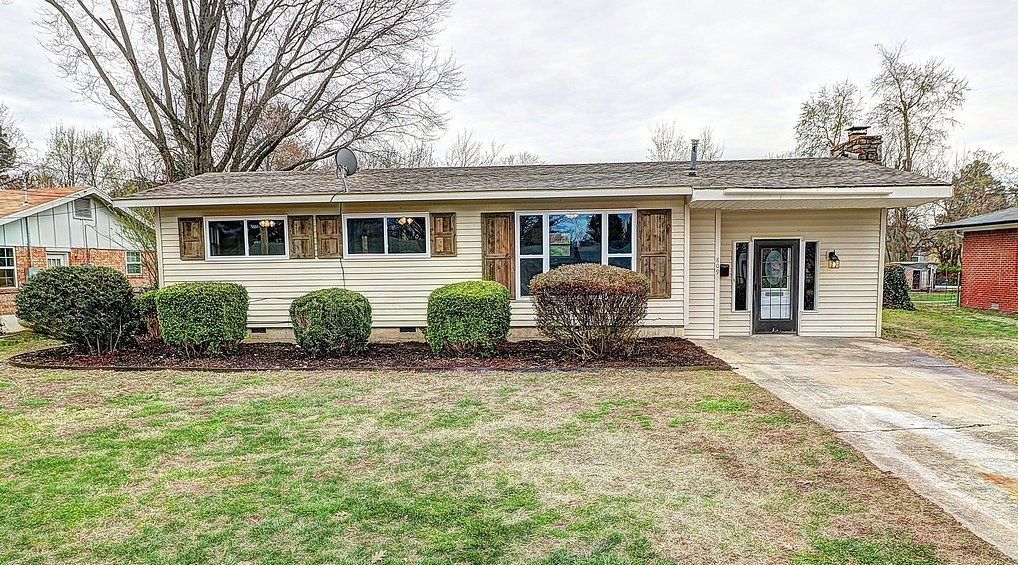 11th St, Bentonville, AR 72712