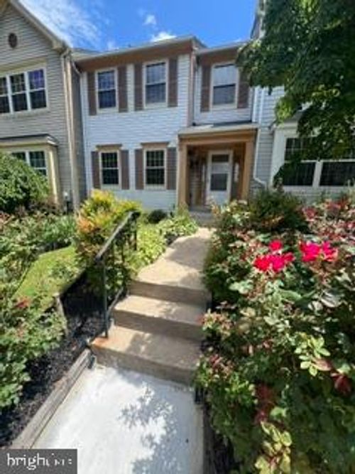8414 Meadow Green Way, GAITHERSBURG, MD, 20877-3741 | Card Image