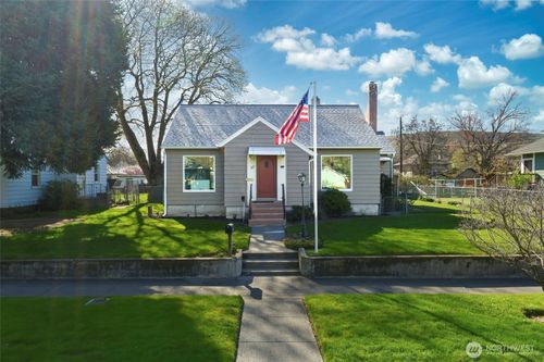 117 W Richmond Ave, Dayton, WA, 99328-1046 | Card Image