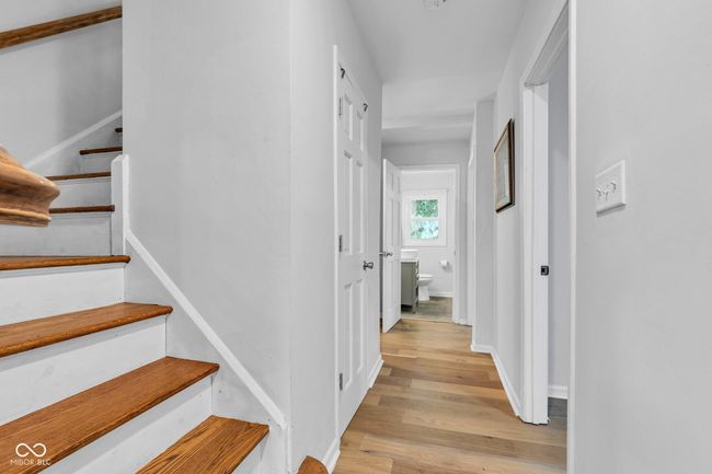 Stairwell to second floor. | Image 23
