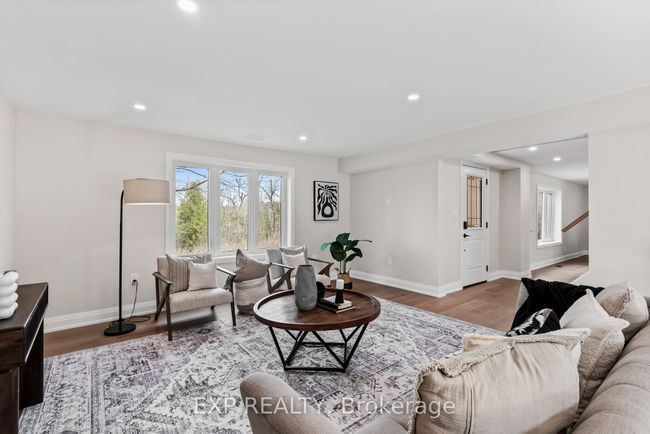 10485 County 2 Rd, House other with 3 bedrooms, 3 bathrooms and 6 parking in Grafton ON | Image 6