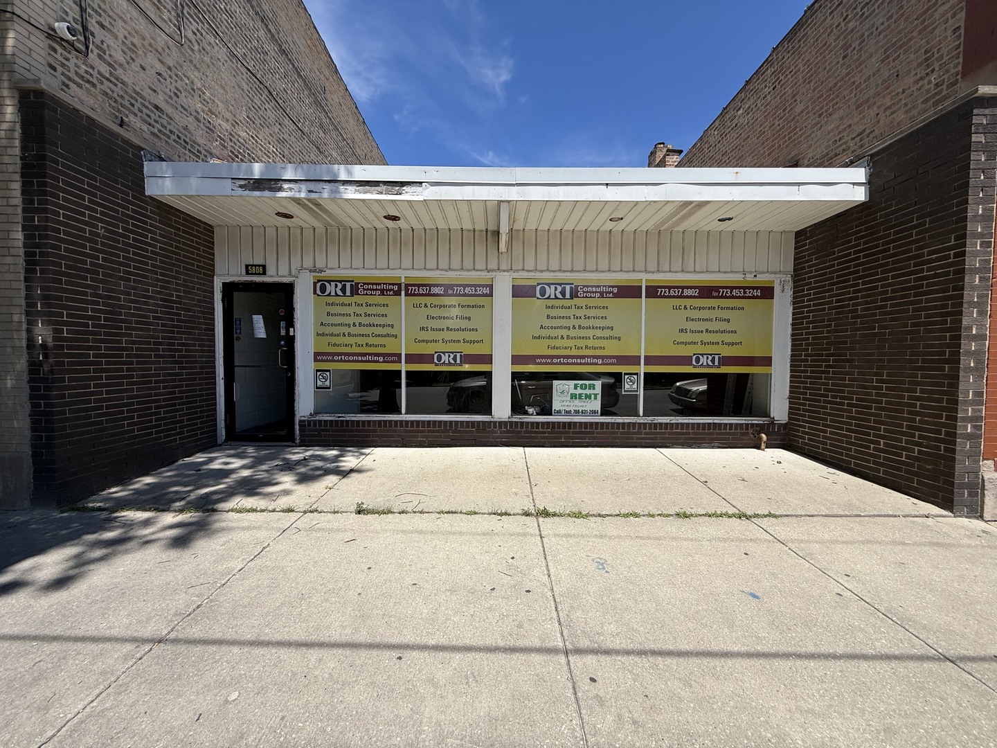 Commercial Sale in Chicago 5
