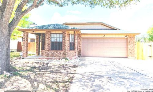 11403 Red Feather Ln, San Antonio, TX, 78245-2720 | Card Image
