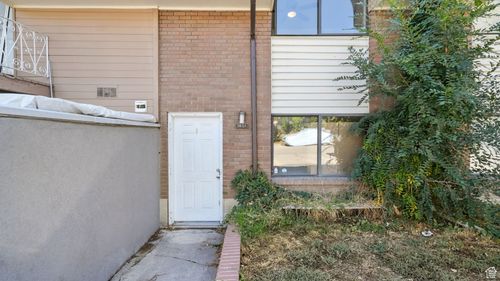1451 Arthur Dr, Provo, UT, 84601-1346 | Card Image