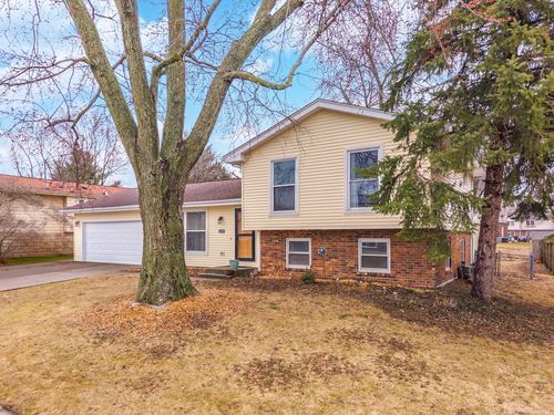 1409 Hanson Dr, Normal, IL, 61761-1924 | Card Image