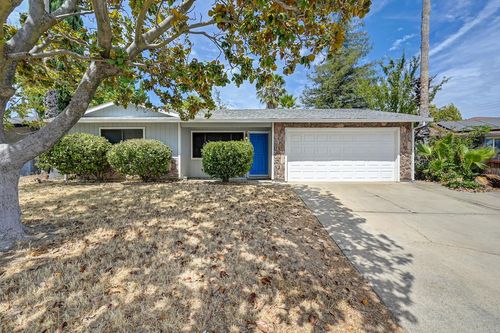 8287 Newfield Circle, Sacramento, CA, 95828 | Card Image