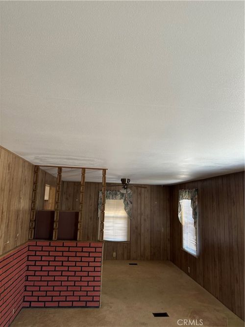 117 Harris Dr, Bakersfield, CA, 93308-4622 | Card Image
