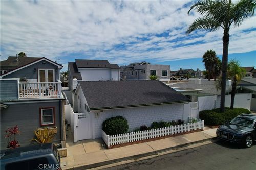 412 Colton St, Newport Beach, CA, 92663 | Card Image