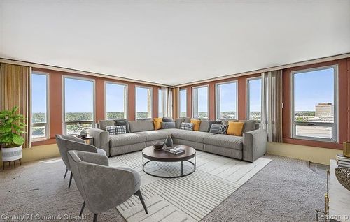 apt-1103-22700 Garrison St, Dearborn, MI, 48124-2137 | Card Image