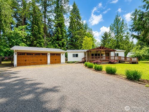 6530 137th Dr Ne, Lake Stevens, WA, 98258-9695 | Card Image