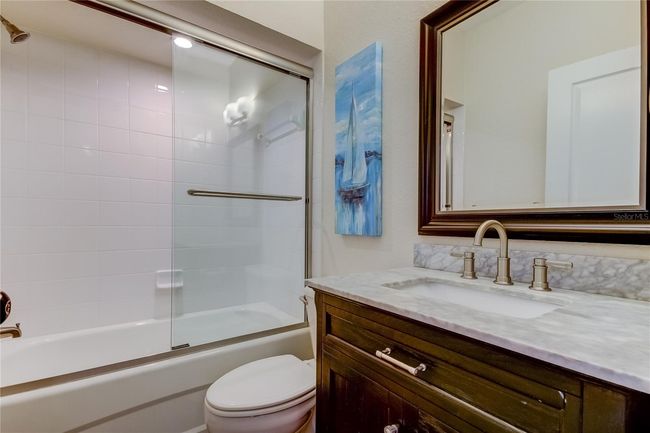 Bathroom 2 | Image 37