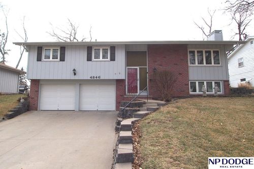 4846 S 93 Avenue, Omaha, NE, 68127-2304 | Card Image