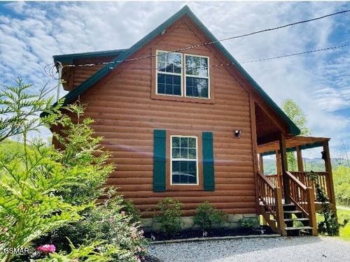 306 N Circle Dr, Gatlinburg, TN, 37738 | Card Image