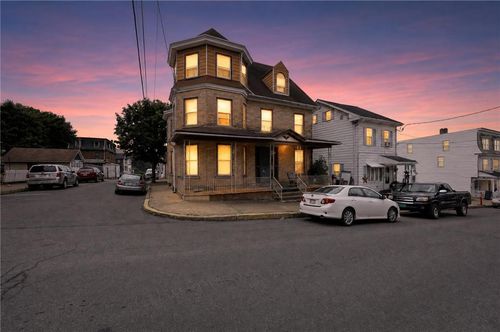 726 E Dewart St, Shamokin, PA, 17872-5009 | Card Image