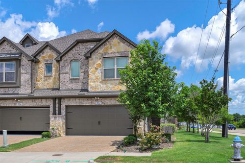 1152 Wiltshire Dr, Allen, TX, 75013-7012 | Card Image