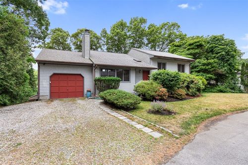 12 Silver Street, Warwick, RI, 02889 | Card Image