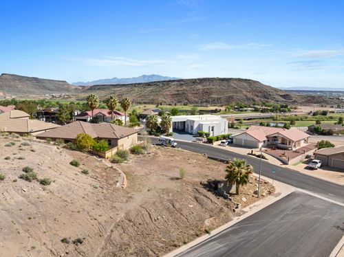 5-667 Lava Pointe Dr, St George, UT, 84770-5129 | Card Image