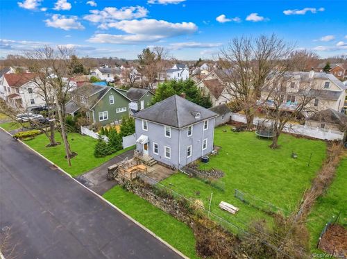 215 Gallagher St, Buchanan, NY, 10511-1509 | Card Image