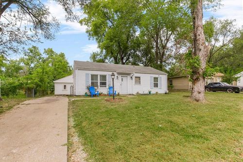 6038 Everett Ave, Kansas City, KS, 66102-1344 | Card Image