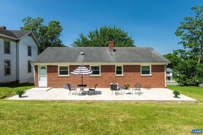 1321 E Main St, House other with 3 bedrooms, 1 bathrooms and null parking in WAYNESBORO VA | Image 28