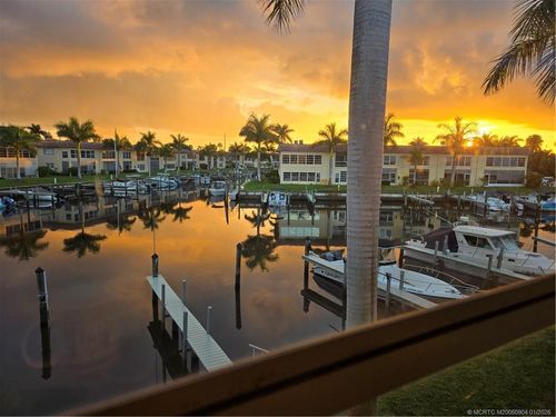 j10-2600 S Kanner Hwy, Stuart, FL, 34994-4662 | Card Image