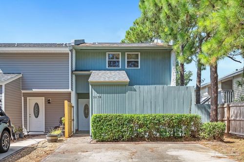 3250 Fernwood Dr, Gulf Breeze, FL, 32563-3214 | Card Image