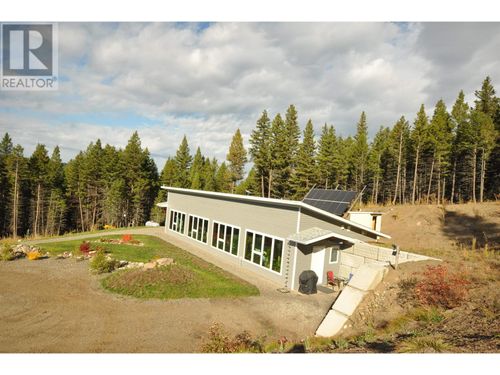 2325 Chimney Lake Rd, Williams Lake, BC, V2G4W2 | Card Image