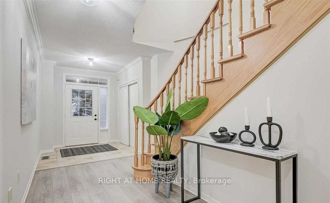 28 Delfire St, House attached with 4 bedrooms, 5 bathrooms and 2 parking in Vaughan ON | Image 10