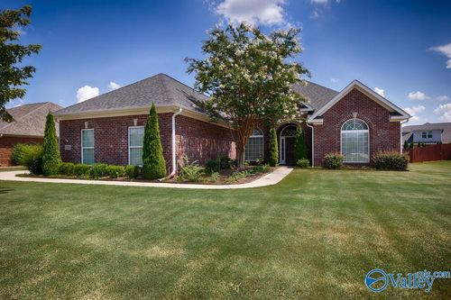 4706 Old Maple Ct Se, Owens Cross Roads, AL, 35763-6000 | Card Image
