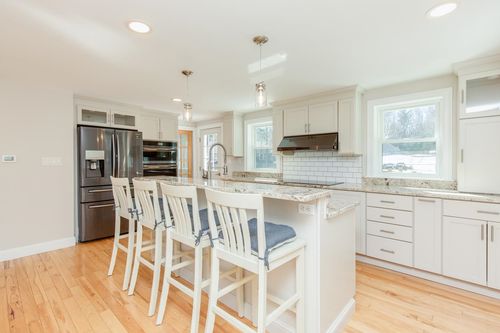 40 Pillsbury Rd, Sandown, NH, 03873-2703 | Card Image