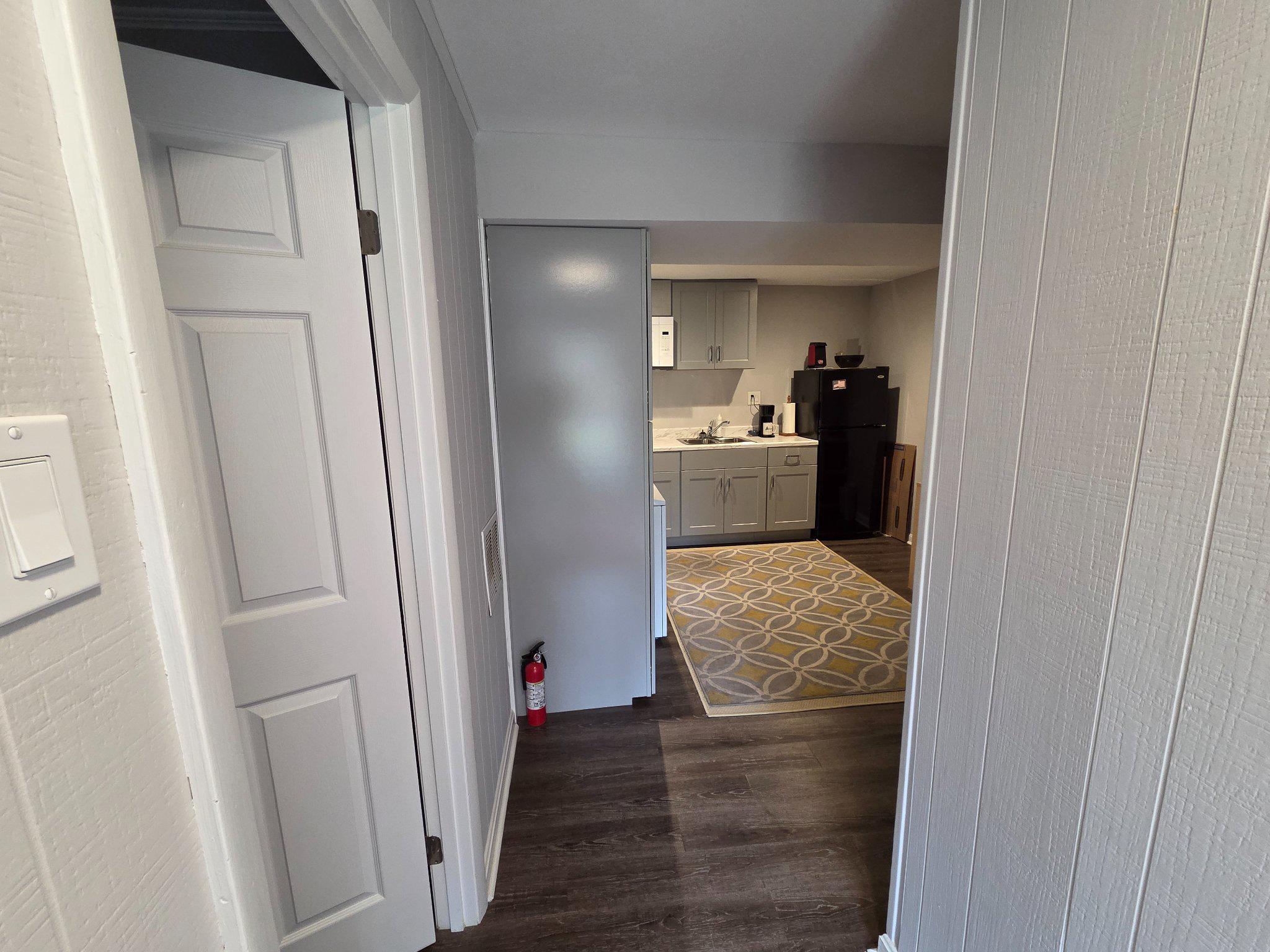 Residential Lease in ALEXANDRIA 2