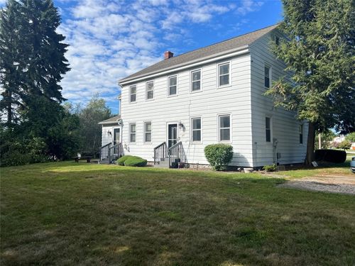 837 W 52nd St, Erie, PA, 16509-2521 | Card Image