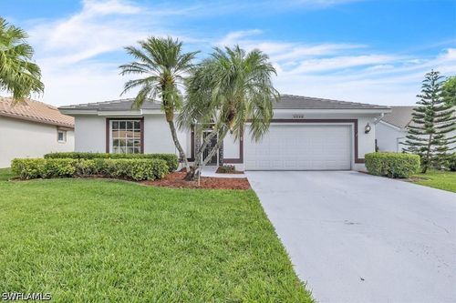 8145 Breton Cir, FORT MYERS, FL, 33912-4652 | Card Image