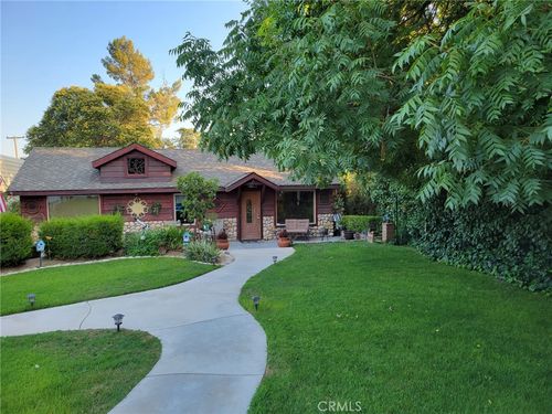39441 Tokay St, Cherry Valley, CA, 92223-4328 | Card Image