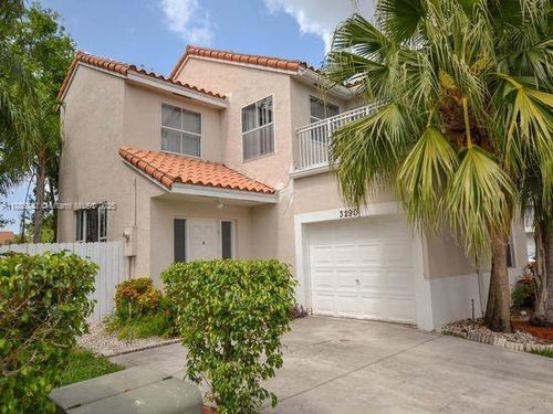 3290 N 37th Ter, Hollywood, FL, 33021-1372 | Card Image