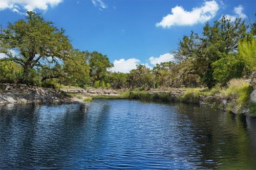 2822 Stagecoach Ranch Rd, Dripping Springs, TX, 78620-2327 | Card Image